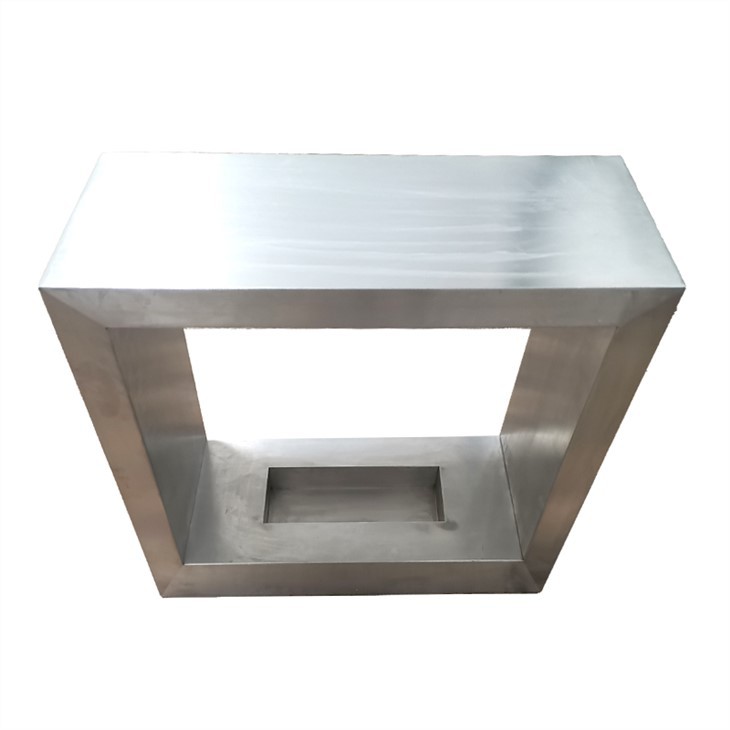 Roostevabast terasest lehtmetall